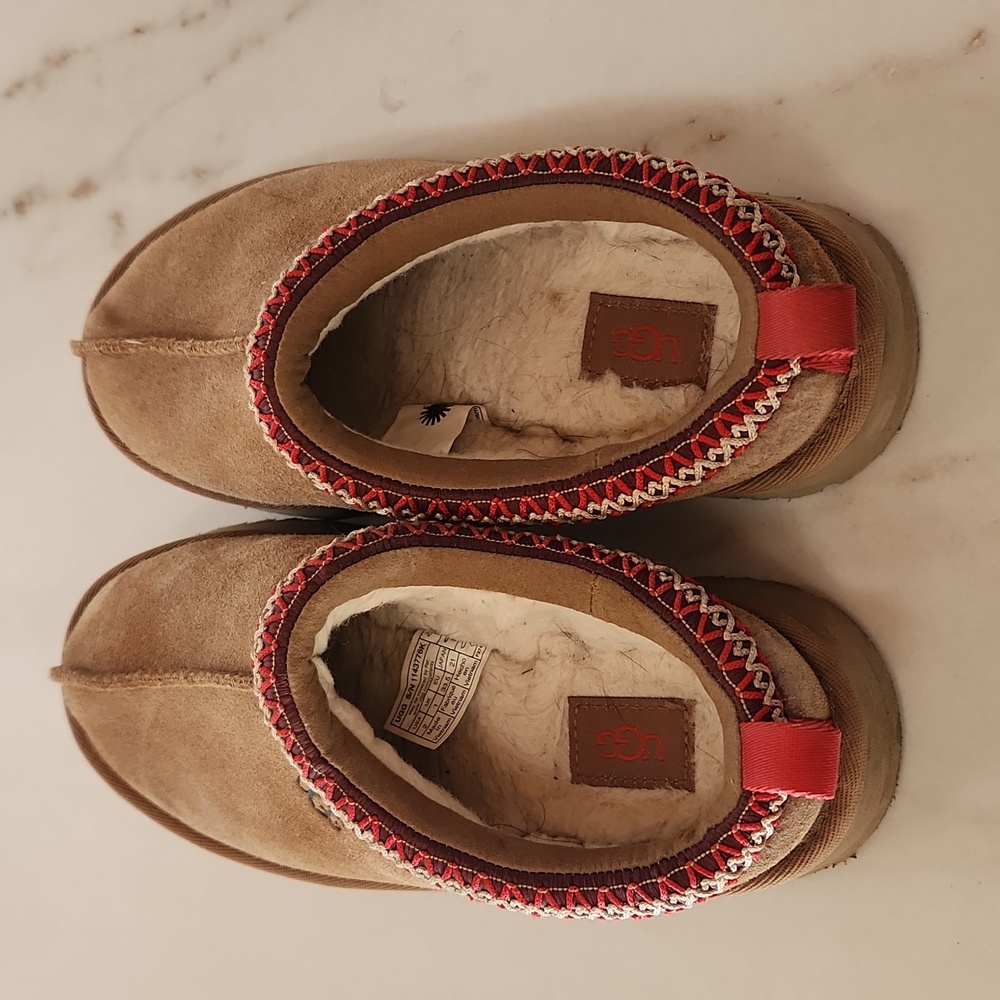 Ugg slip ons